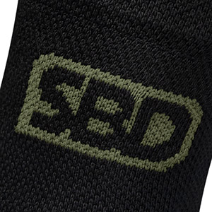 Endure スポーツソックス BLACK